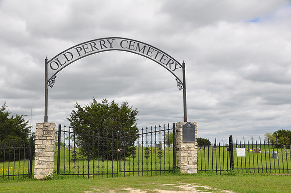 Old Perry Cemetery