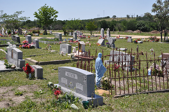 Guadalupe Cemetery - Taylor