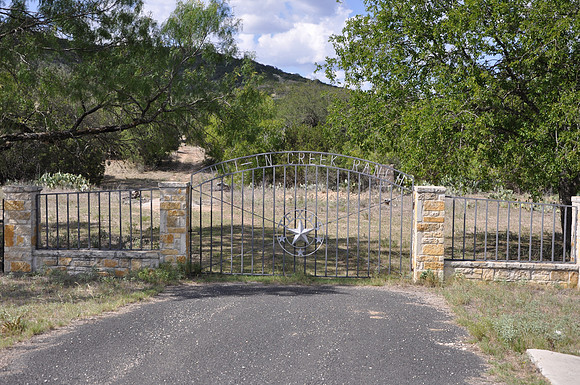 Shut-In Creek Ranch
