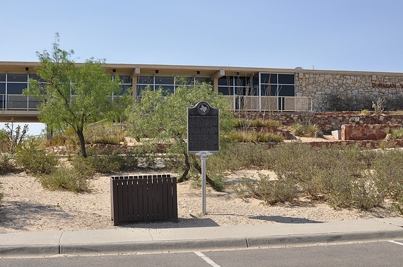 Monahans Sandhills State Park and Museum
