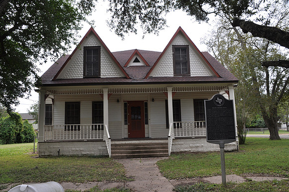 Keller-Grunder House