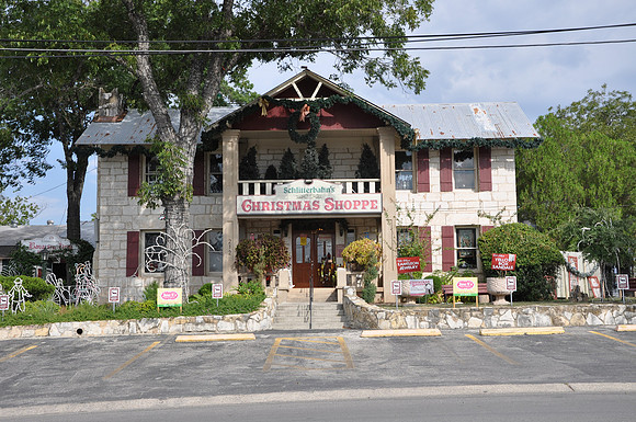 Moeller House