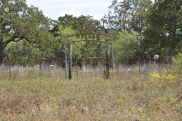 Ellis Cemetery