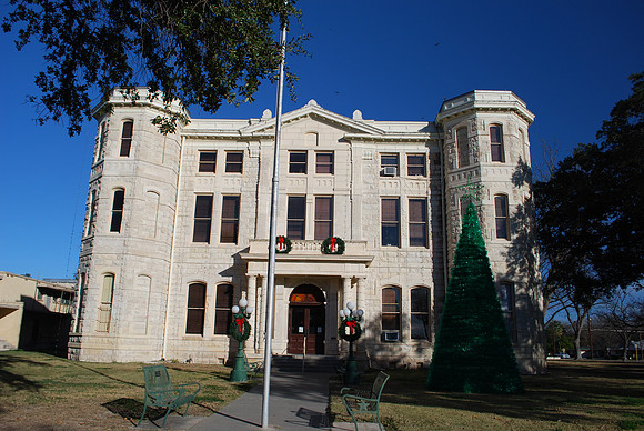 Val Verde County Courthouse Square