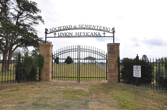 Sociedad Cementerio Union Mexicana Cemetery