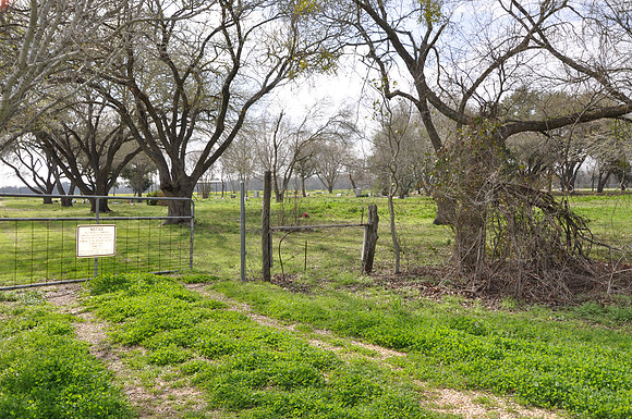 Fentress Community Cemetery