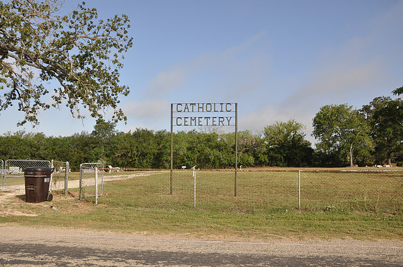 Luling Catholic Cemetery