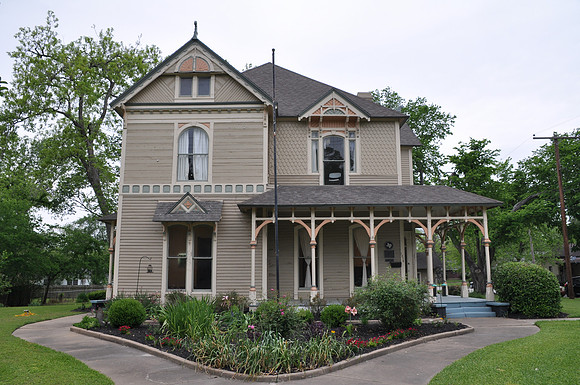 Robert A. Horlock House