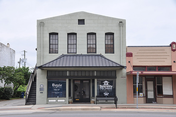 Leake Building