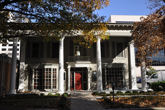 Wahrenberger House
