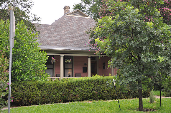 Elvira T. Manor Davis House