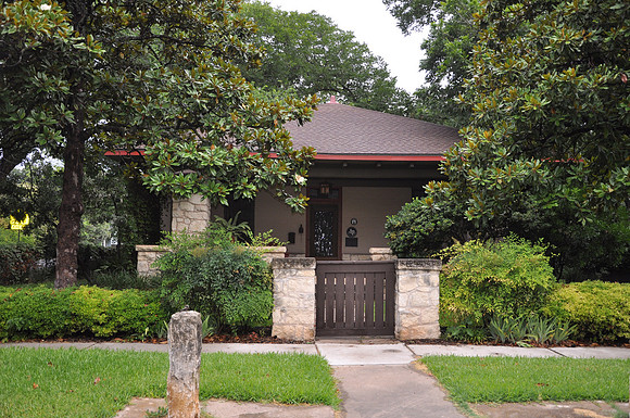 Hodnette House