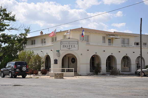Gilmer Hotel
