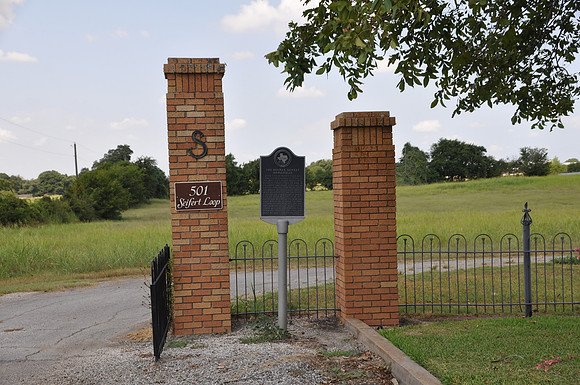Holman-Seifert Homestead