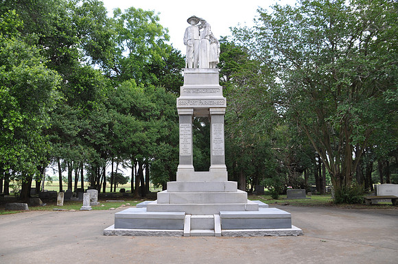 Fort Parker Memorial 0001a
