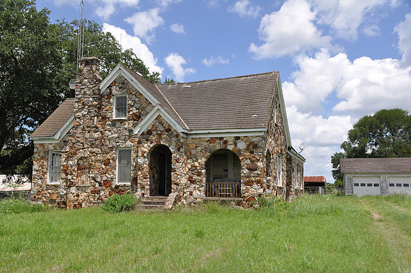 Rock Building - Washington County 0002 01