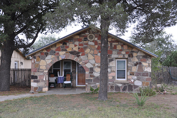 Rock Building - Jeff Davis County 0002 a