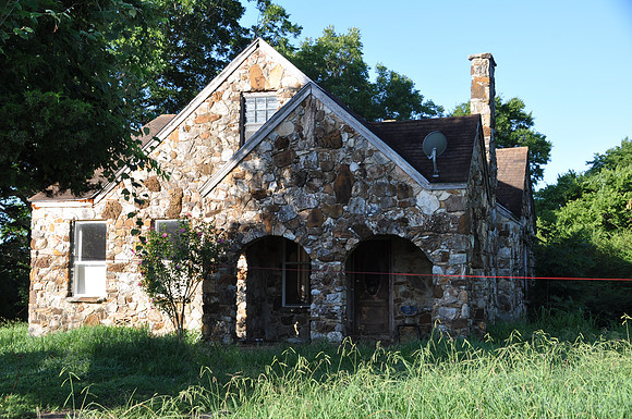 Rock Building - Washington County 0001 01
