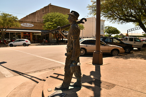 Oil Field Worker 0001a