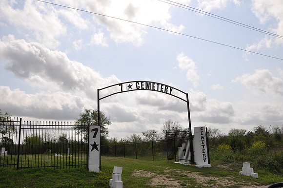 Seven Star Cemetery