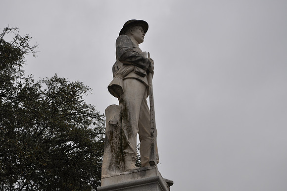 Confederate Soldier Statue