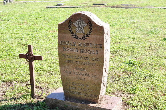Moore, Edgar Maurice Bowie