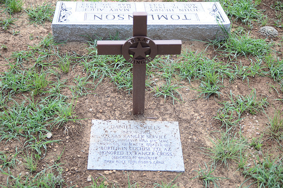 Willis, Daniel S.