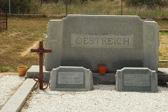 Oestreich, Christian C.