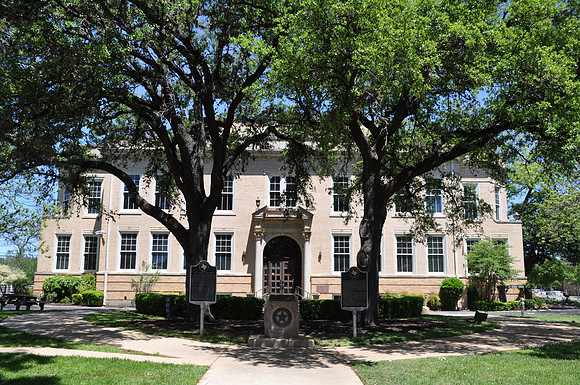 Kerr County Courthouse