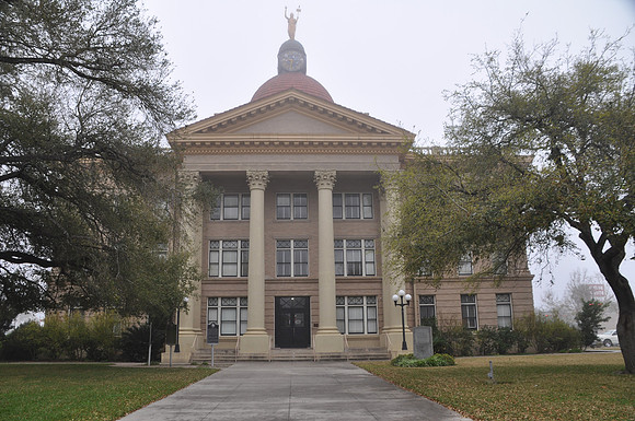 Bee County Courthouse