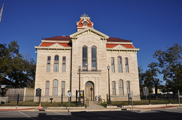 Lampasas County Courthouse
