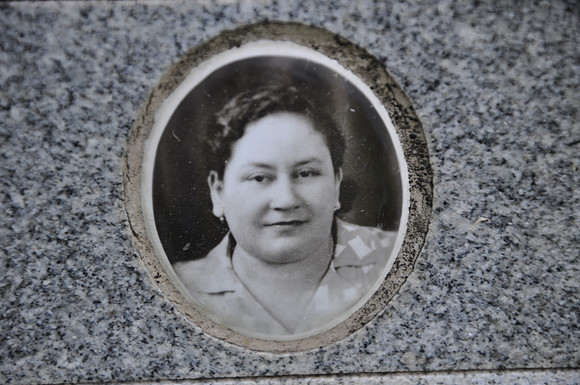 Uveda, Luisa P.