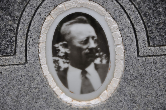 Urbanovsky, Eddie V.