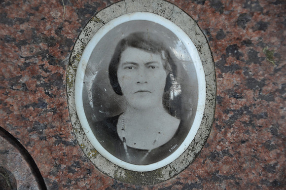 Ramirez, Beatriz De Leon