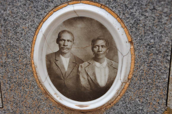 Reese, Laura