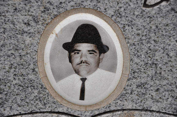 Mandujano, Thomas H.