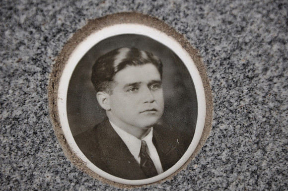 Rivas, Antonio M.