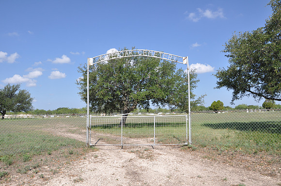 Live Oak Cemetery