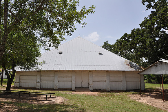 Plum Hall