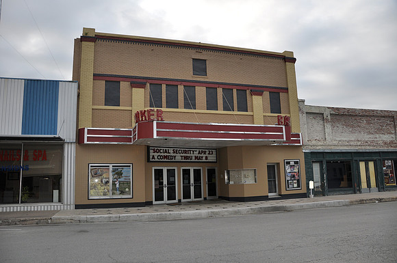 Baker Theater - Lockhart