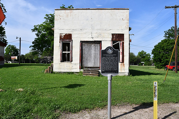 Cotton Industry in Shiner