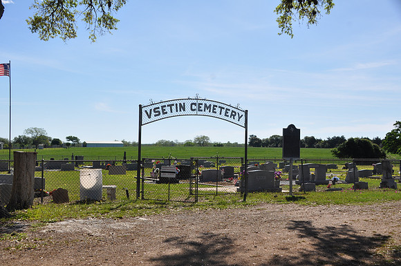 Vsetin Cemetery