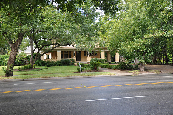 Marsh F. Smith House