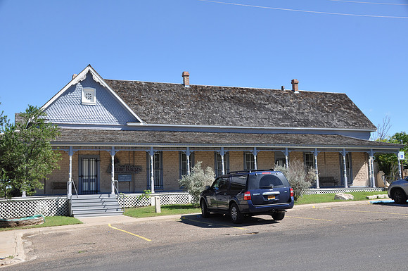 Annie Riggs Hotel