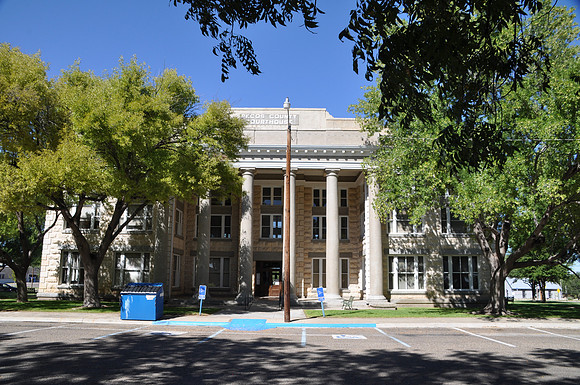 Courthouse, Jail and Zero Stone