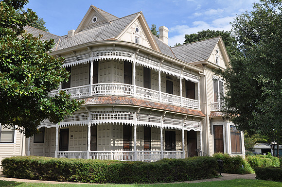 Dr. Nathan Cass House ("Ne Plus Ultra")