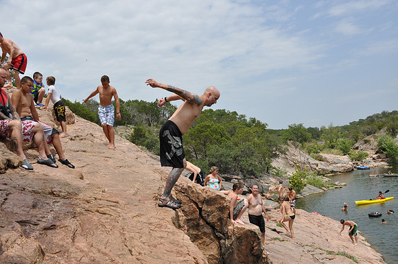 Jumping at Devil's Waterhole 0071