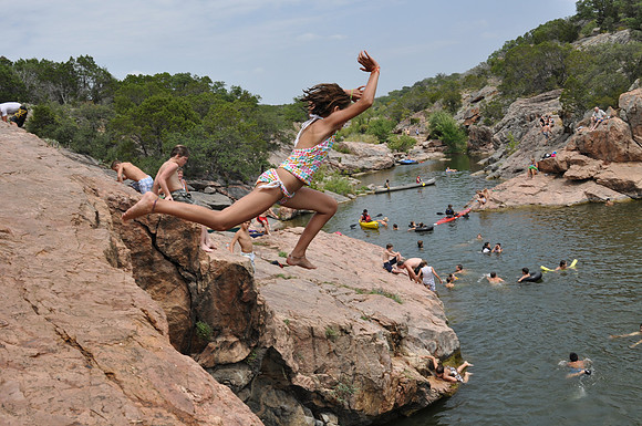 Jumping at Devil's Waterhole 0063