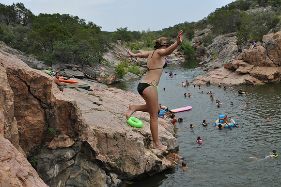 Jumping at Devil's Waterhole 0108