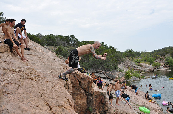 Jumping at Devil's Waterhole 0131